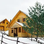 Guest house Vivat Skole